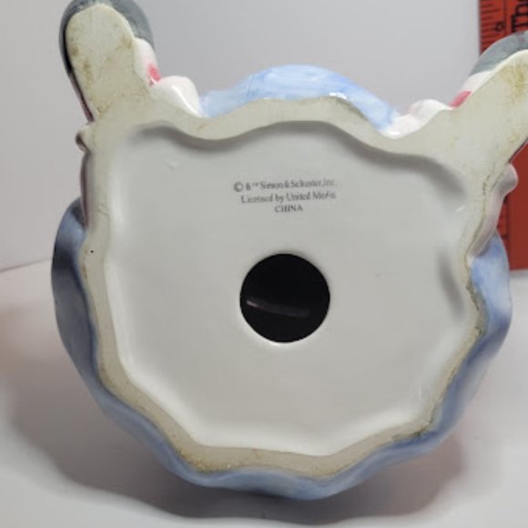 SIMON AND SCHUSTER RAGGEDY ANN DOLL WITH TEDDY BEAR CERAMIC BANK NO STOPPER - Picture 4 of 5